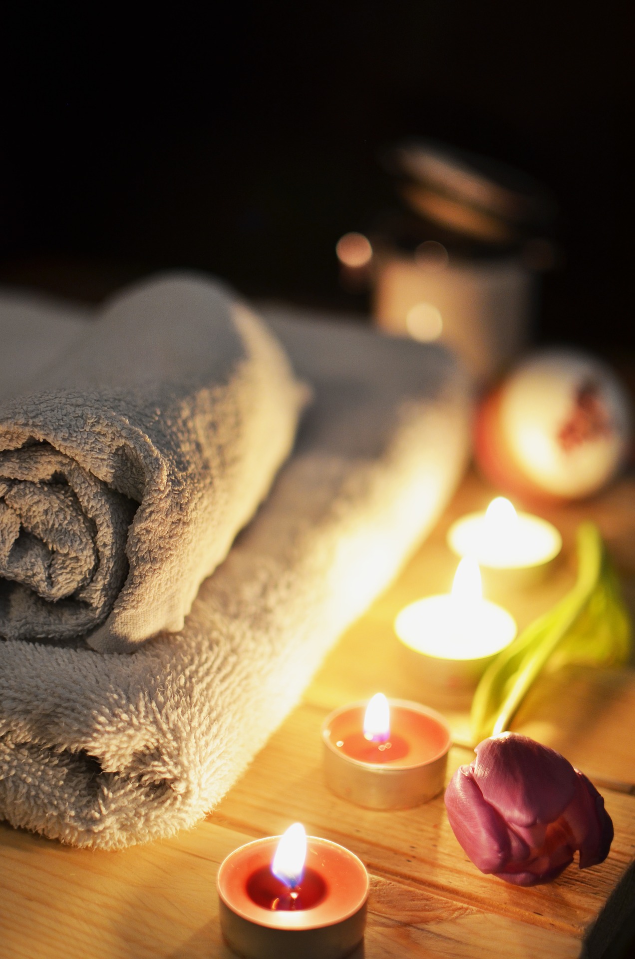 monacomassages holistic massage image